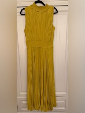 Nanette Lepore Pleated Midi Dress Yellow Sleeveless Size 14